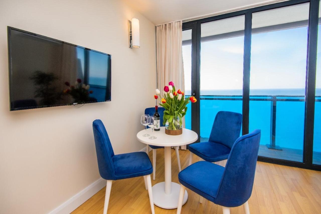 Orbi City Suite Sea View In Batumi Aparthotel ภายนอก รูปภาพ