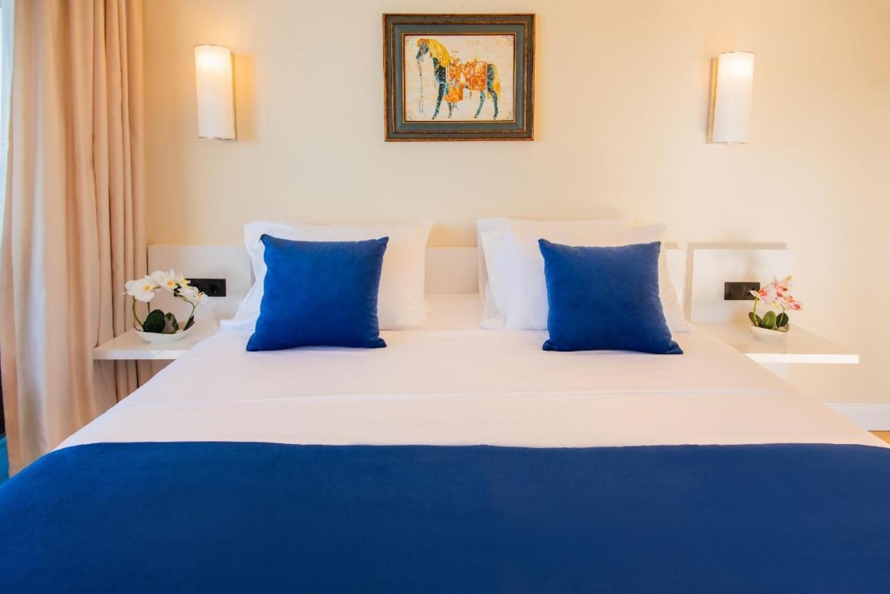 Orbi City Suite Sea View In Batumi Aparthotel ภายนอก รูปภาพ